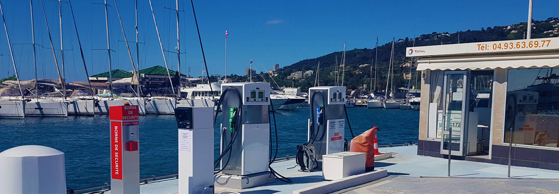 La station essence du port de Golfe-Juan